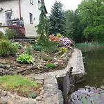 Izerski Poranek 度假居 *